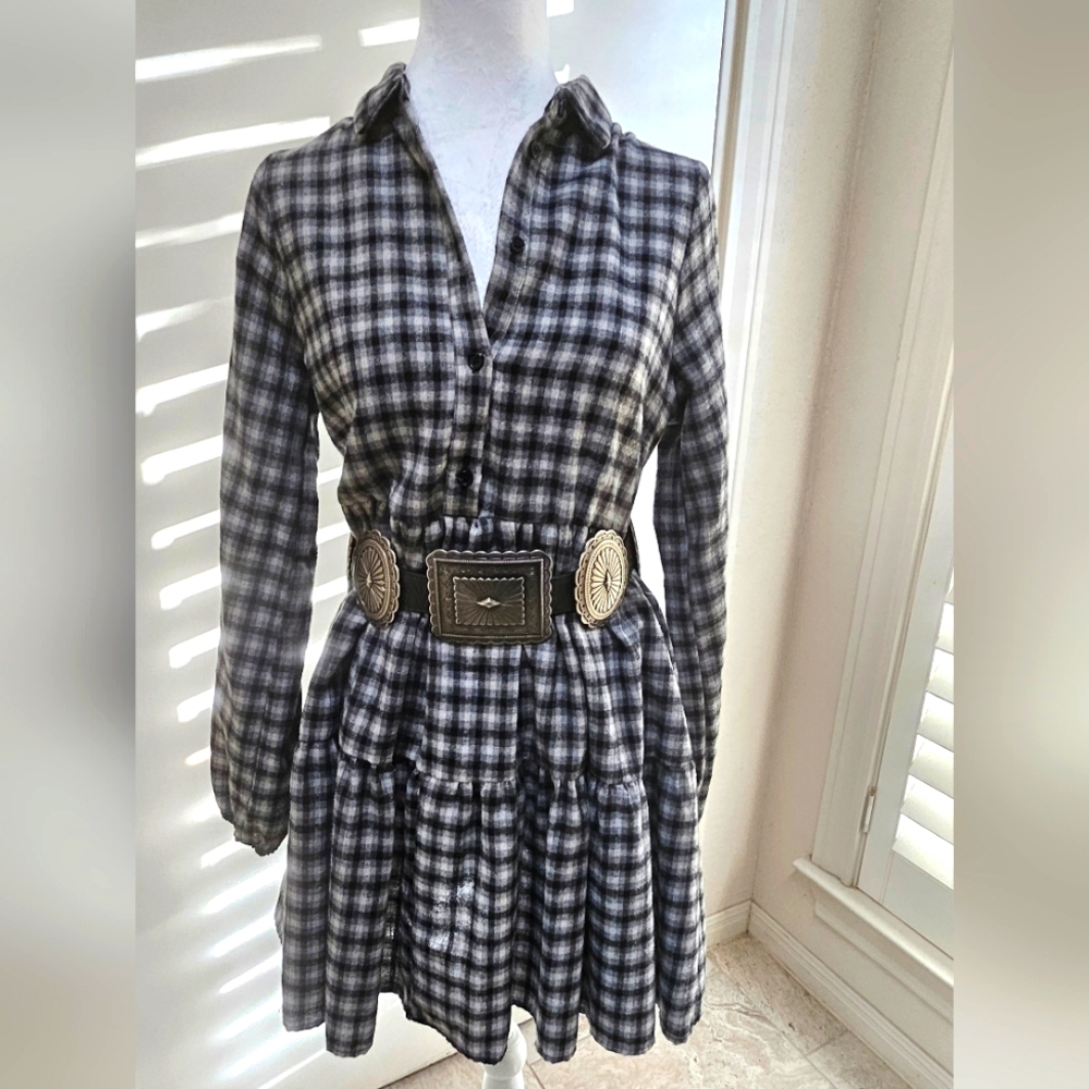 Plaid cowgirl style long sleeve dress
